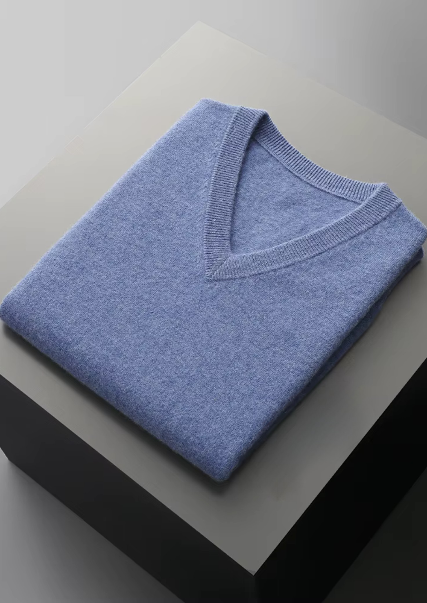 Extra-Fine Merino Wool V-Neck Vest