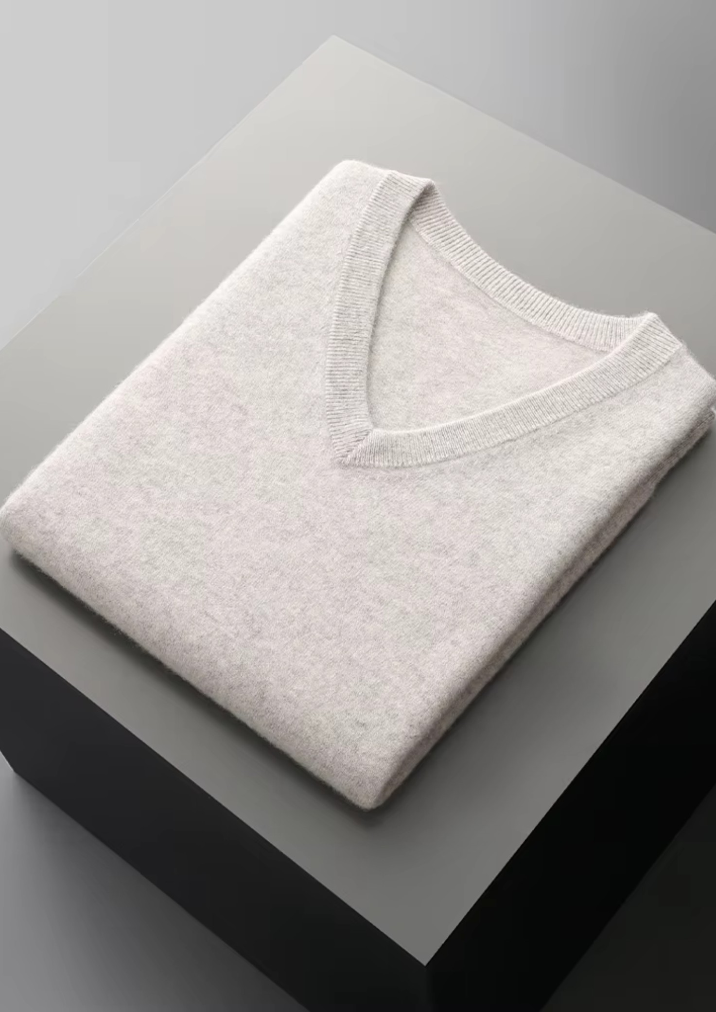 Extra-Fine Merino Wool V-Neck Vest