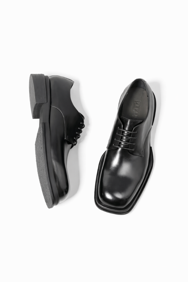 Colton Leather Square Toe Derbies