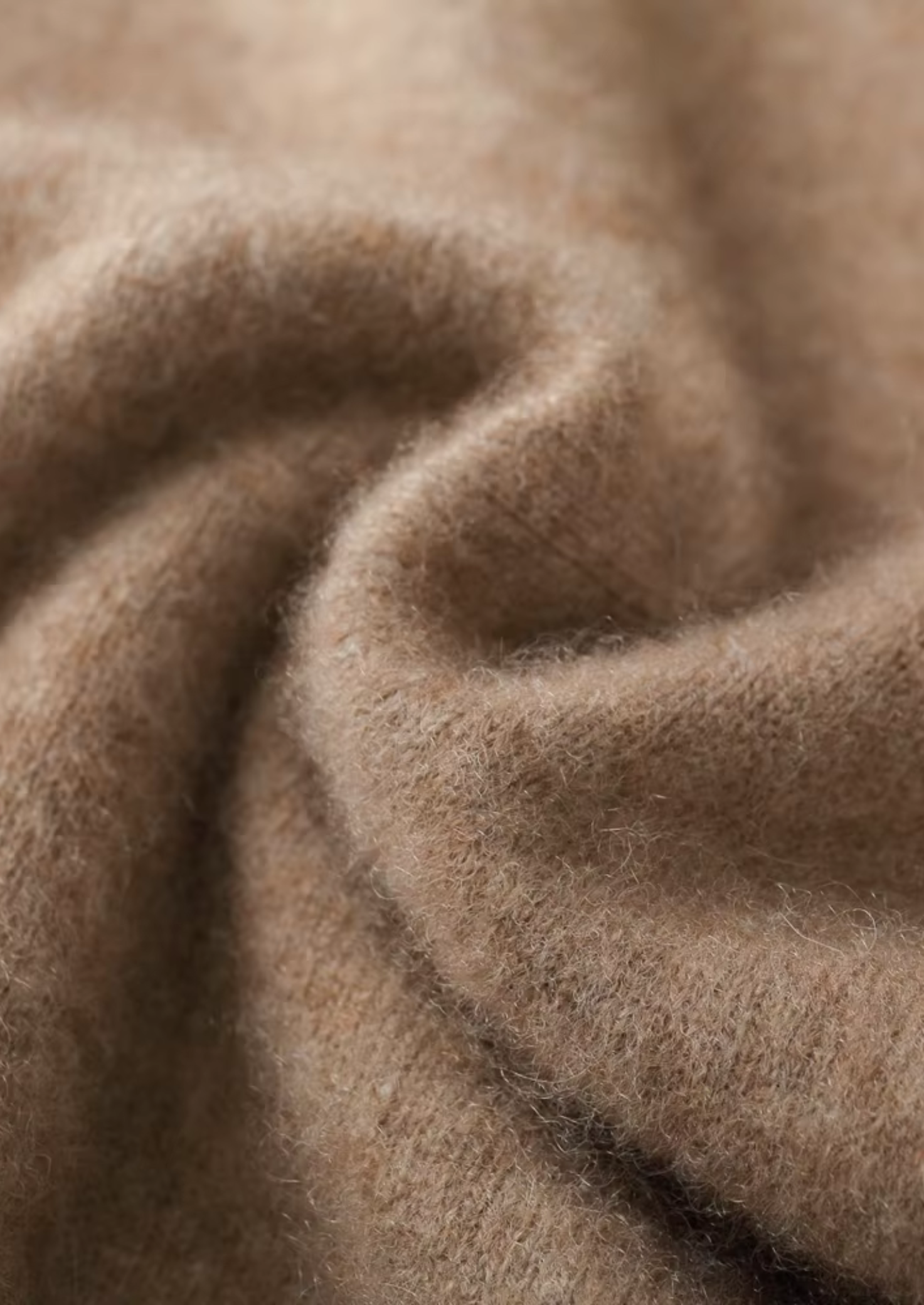 Extra-Fine Merino Wool V-Neck Vest