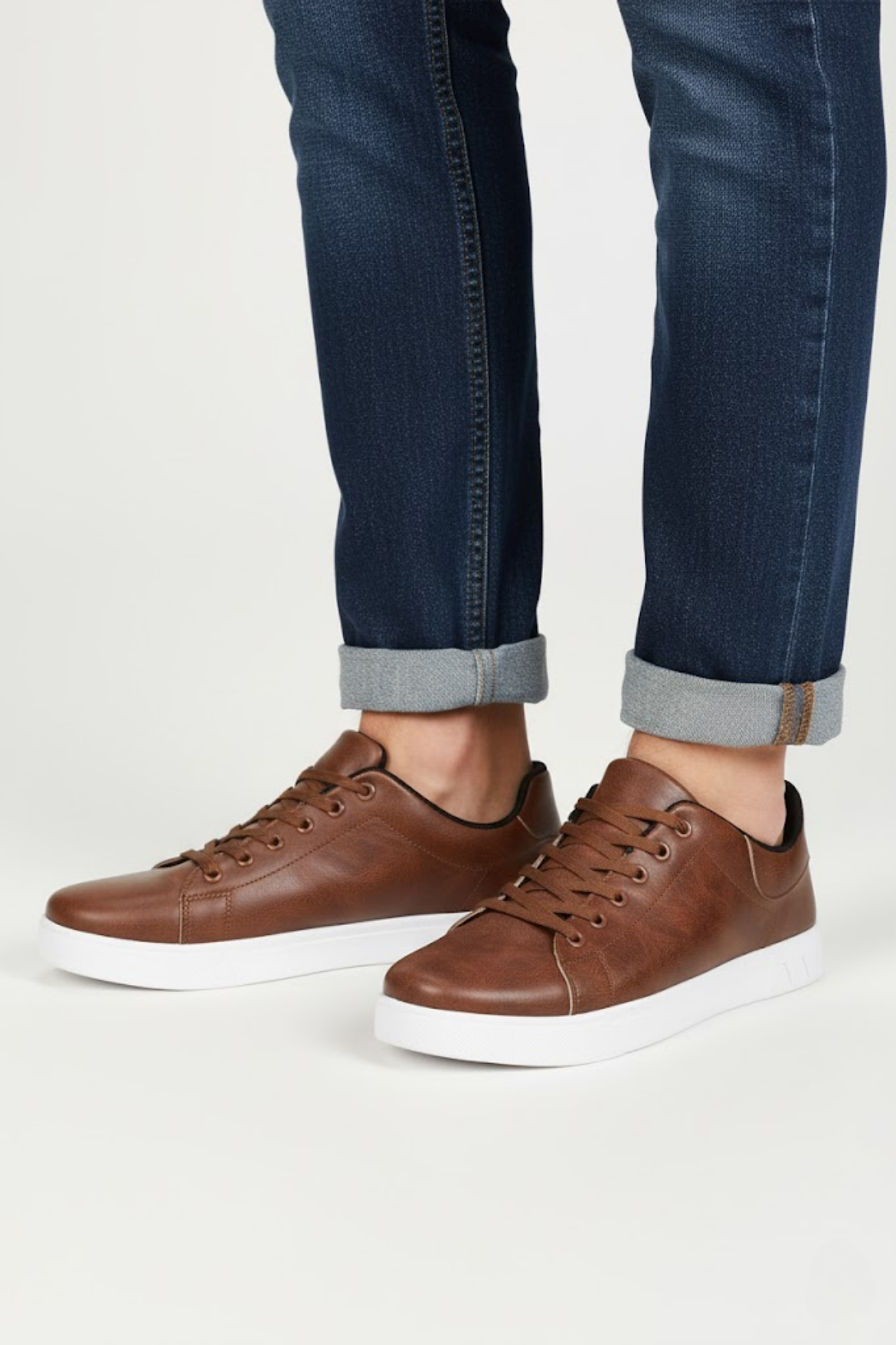 Weston Heritage Sneakers in Rich Brown