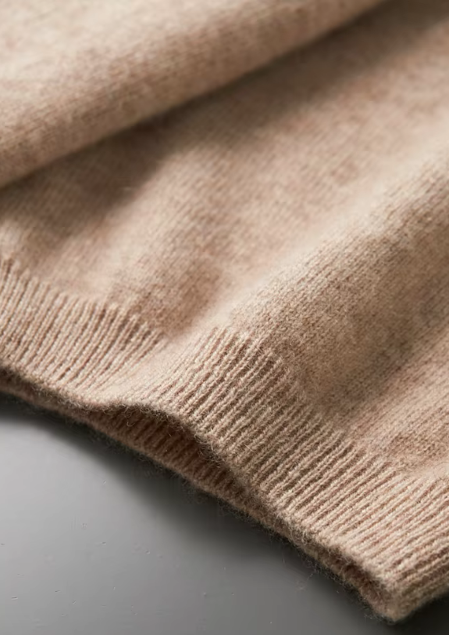 Cashmere Classic Crewneck T-Shirt in Ivory