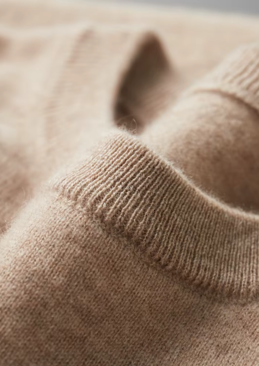 Cashmere Classic Crewneck T-Shirt in Ivory