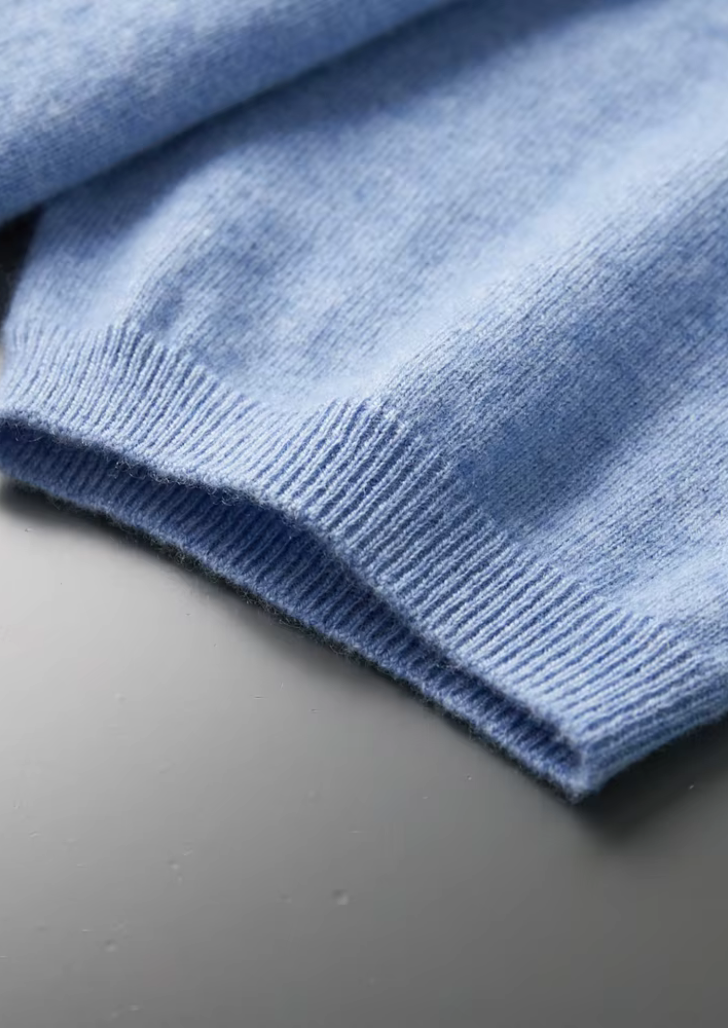 Cashmere Classic Crewneck T-Shirt in Ivory