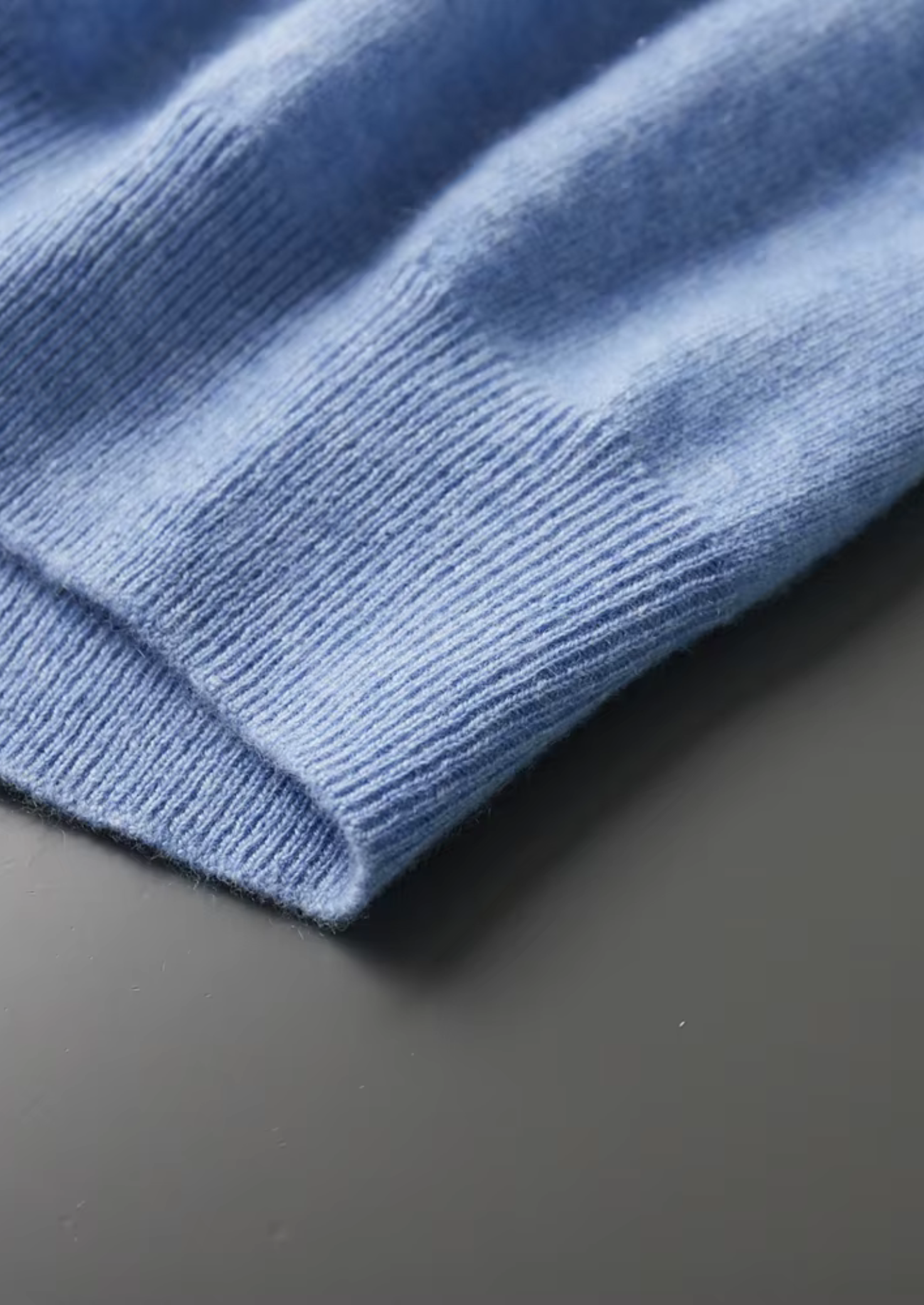 Cashmere Classic Crewneck T-Shirt in Ivory