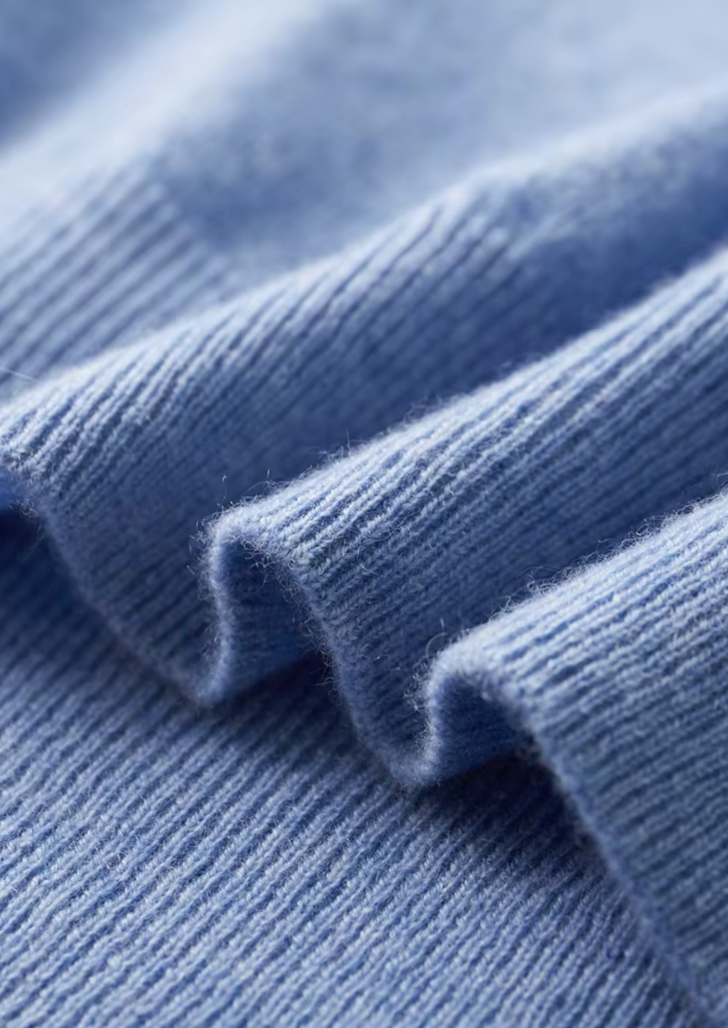 Cashmere Classic Crewneck T-Shirt in Ivory