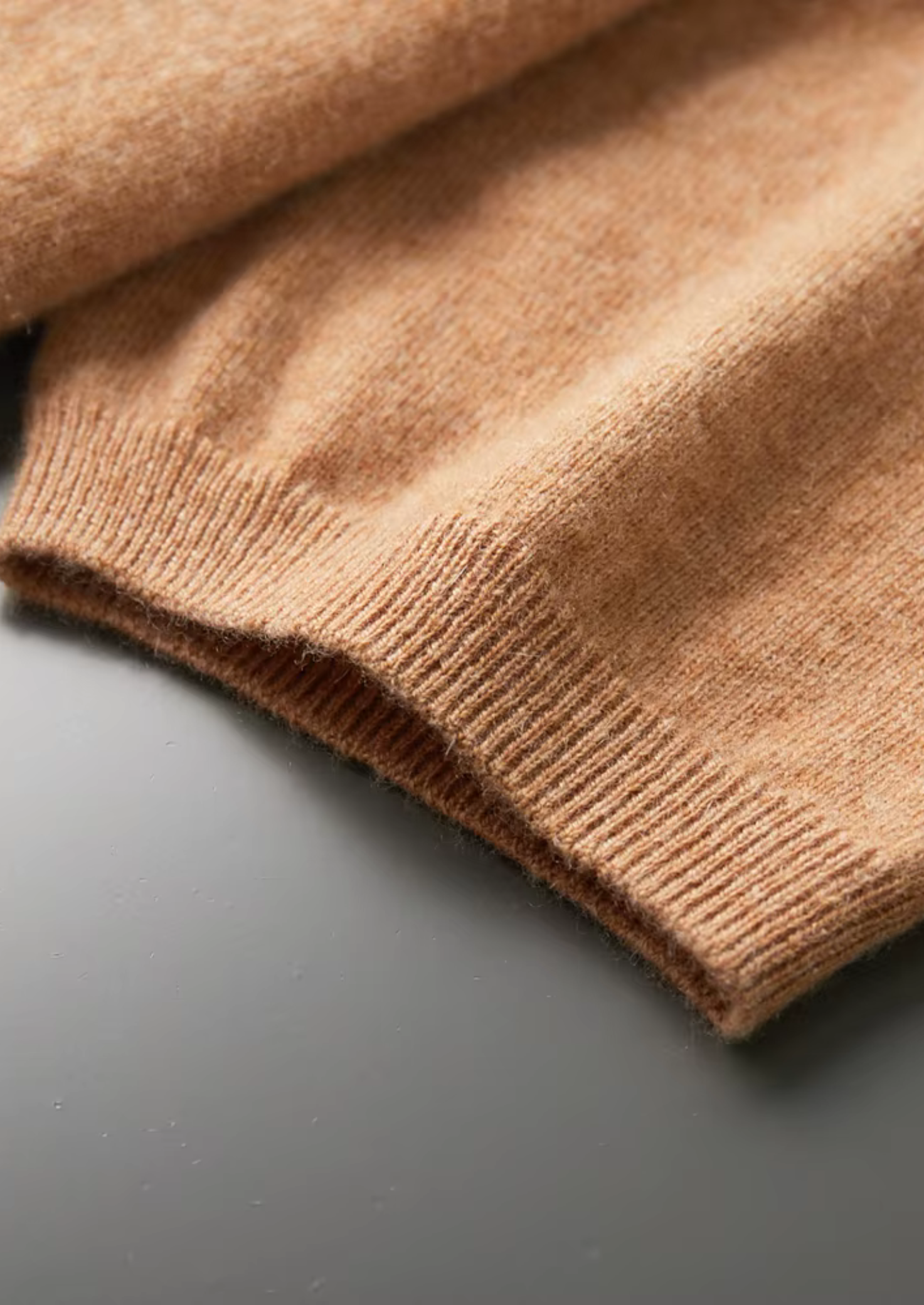 Cashmere Classic Crewneck T-Shirt in Ivory