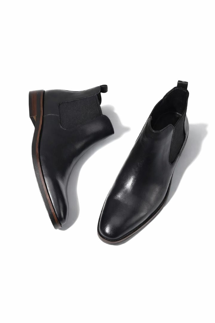 Ruggiero Black Leather Chelsea Boots