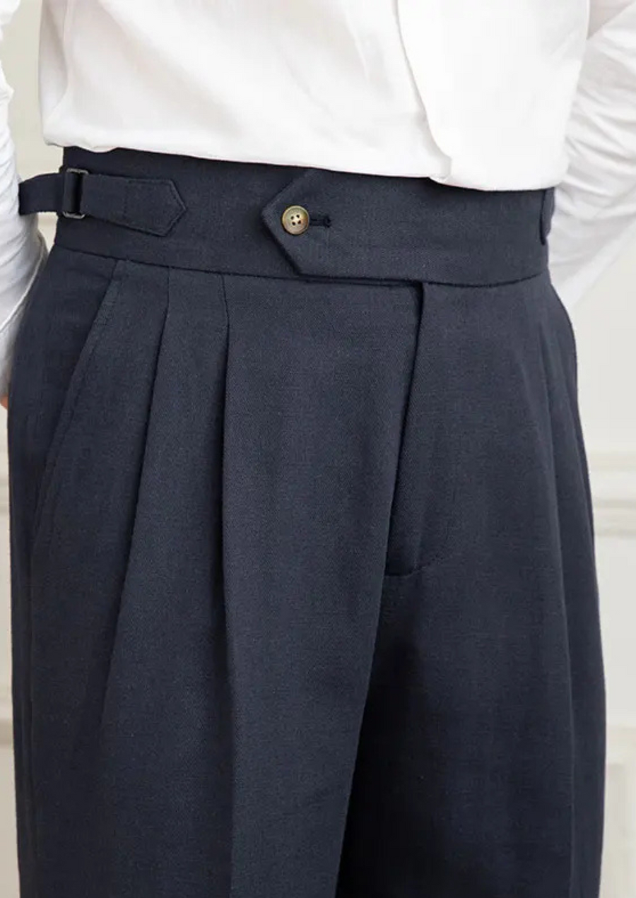 Napoli Pleated Trousers in Navy Blue