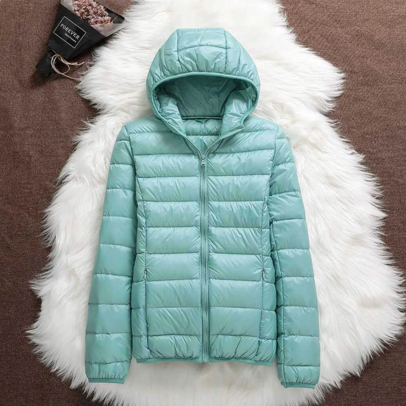 Aurora Windproof Jacket in Classic Navy