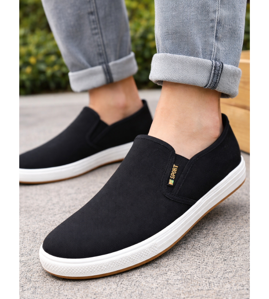 Men's Casual Slip-On Loafers in Classic Brown
