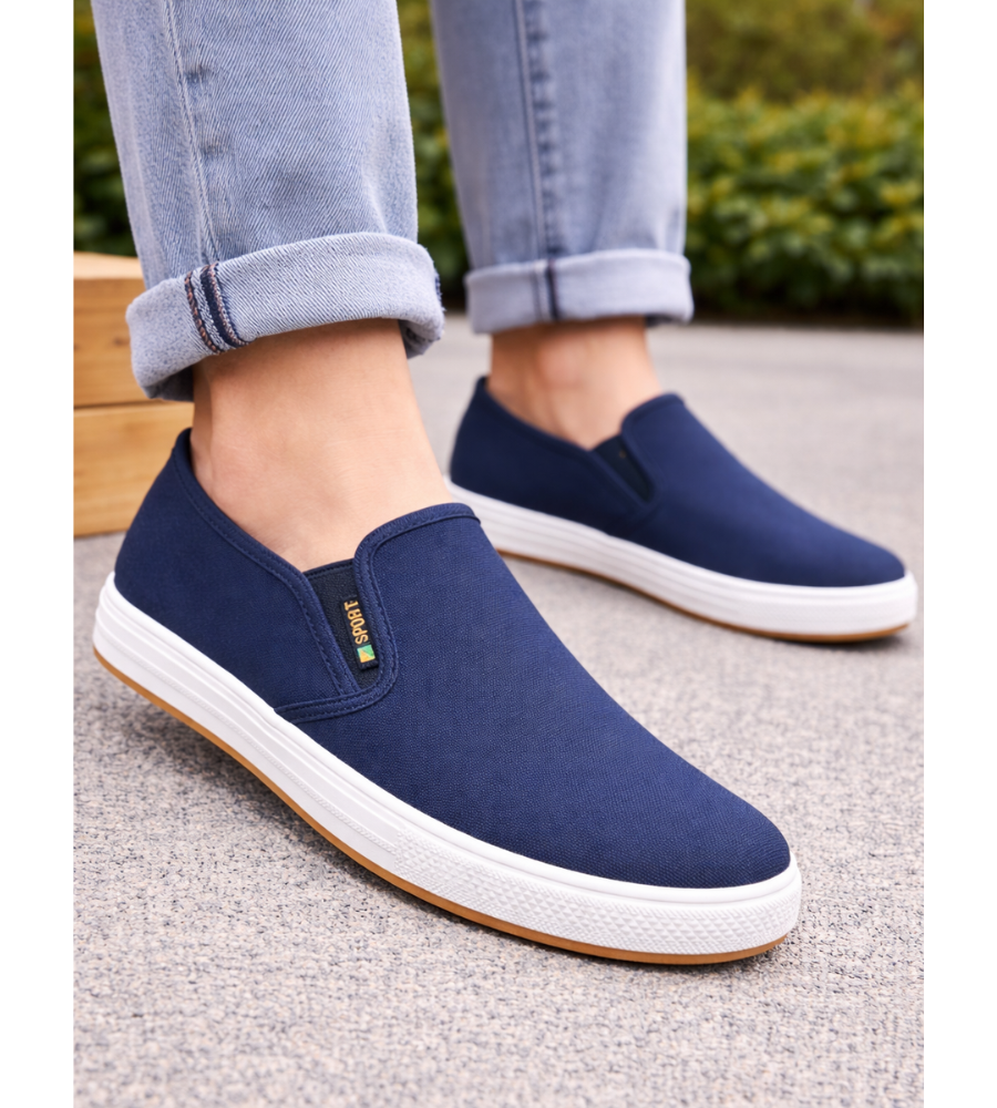 Men's Casual Slip-On Loafers in Classic Brown
