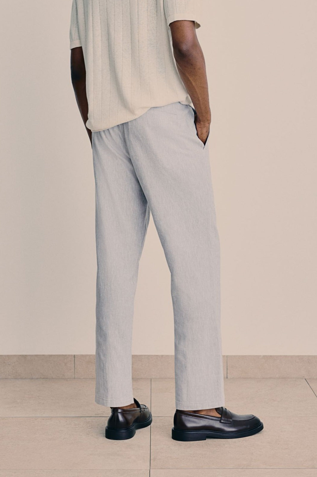 Men's Relaxed Fit Drawstring Trousers