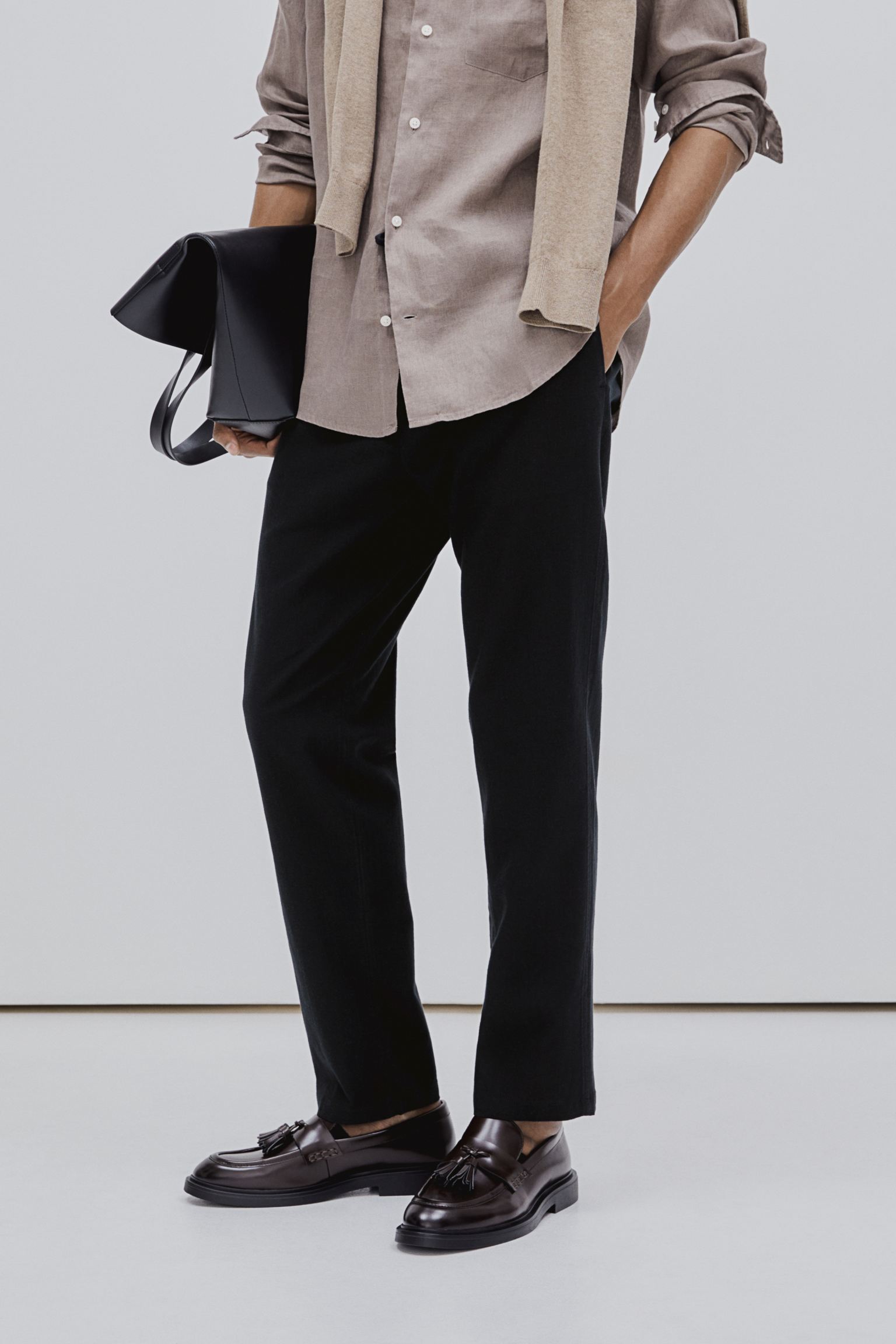 Men's Relaxed Fit Drawstring Trousers