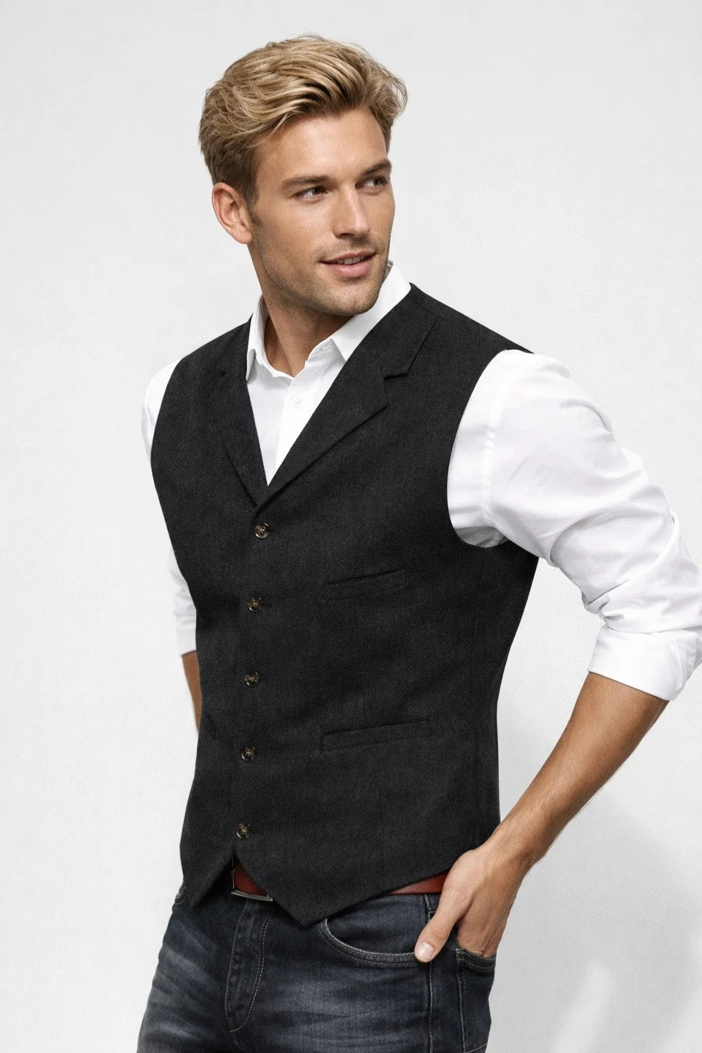 Refined Slim Fit Gilet in Classic Navy