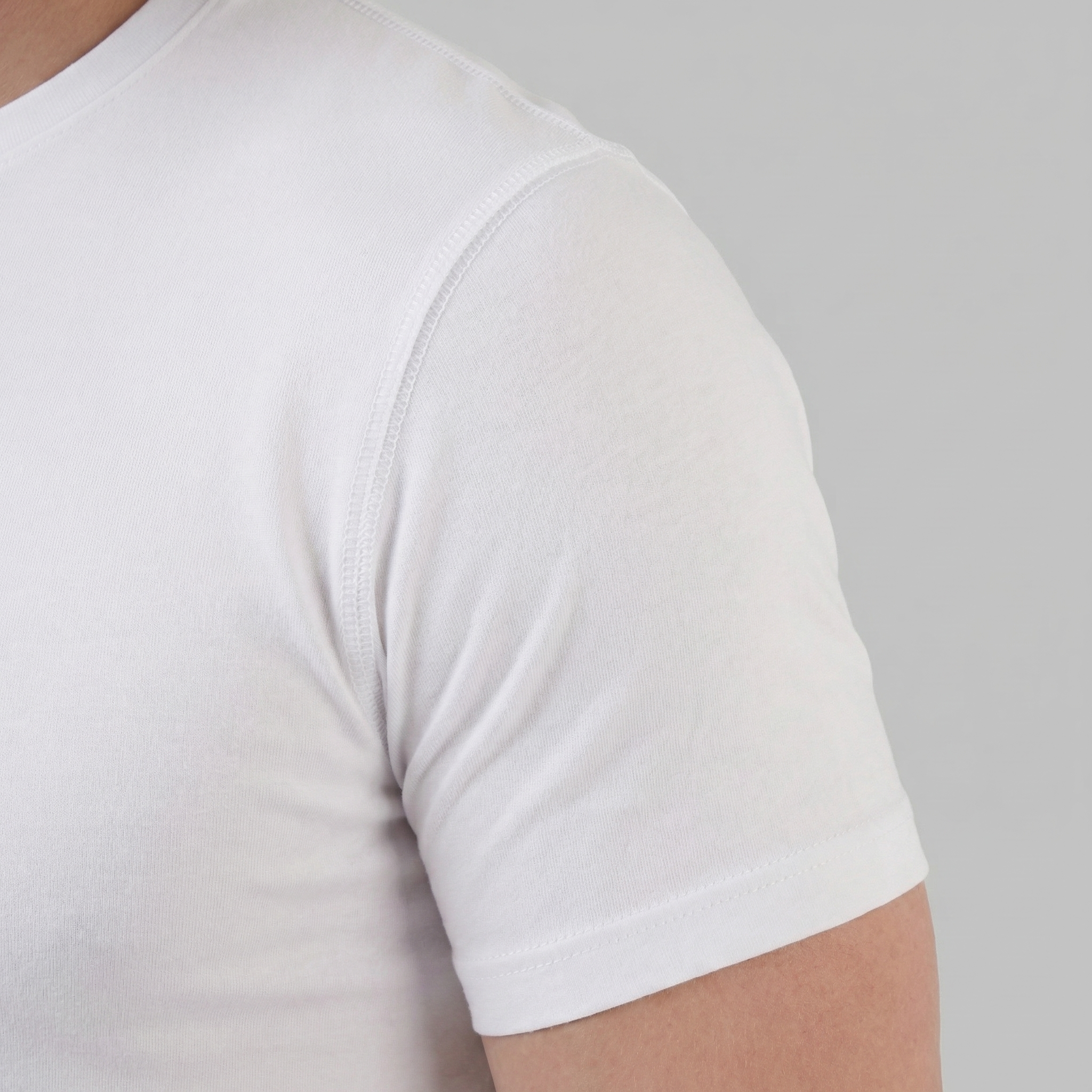 Refined Slim Fit T-Shirt in Classic White