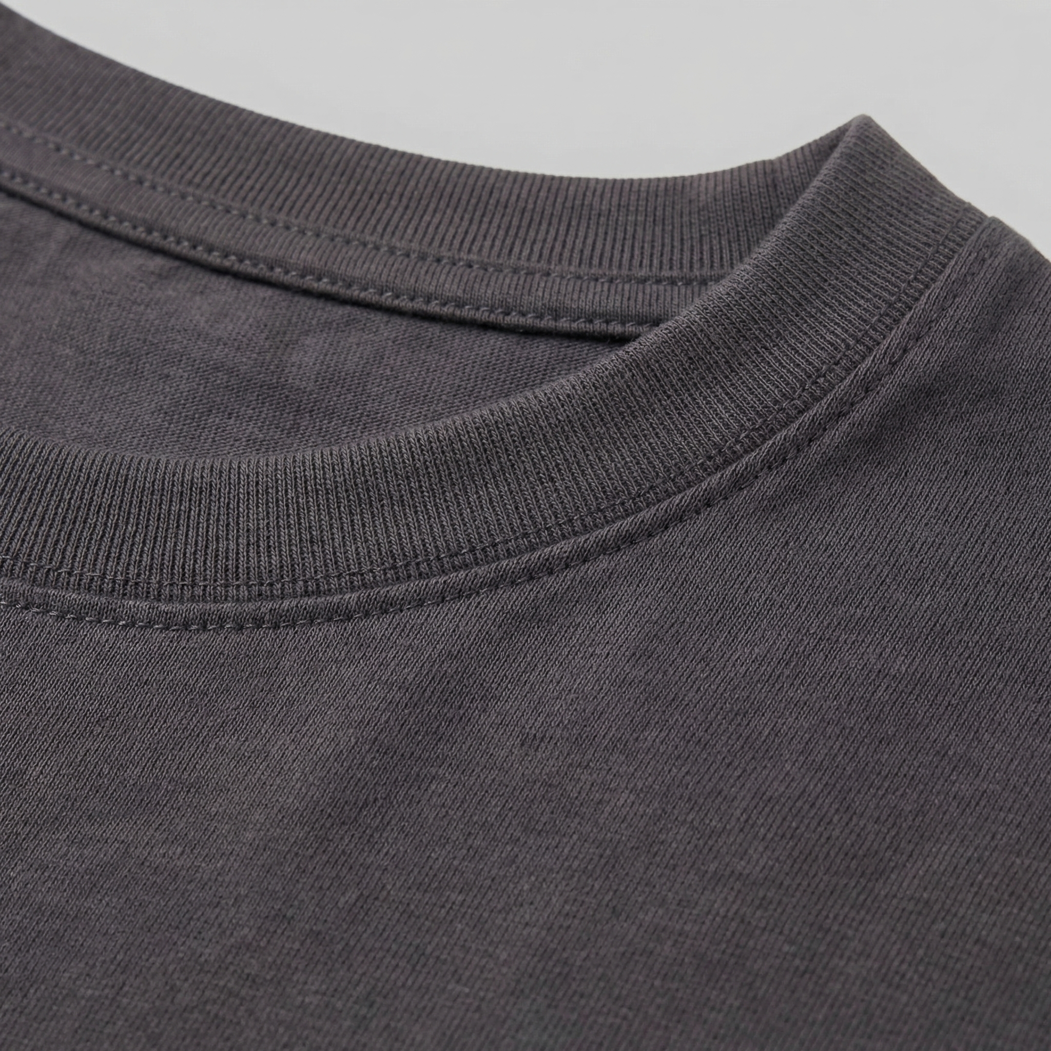 Refined Slim Fit T-Shirt in Classic White