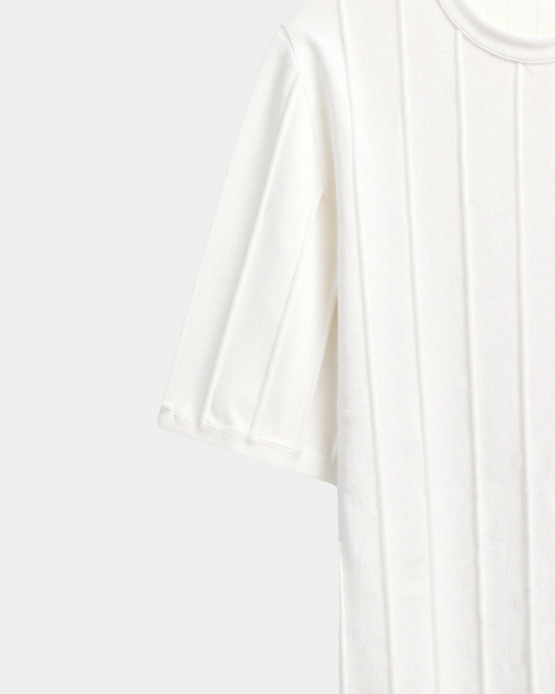 Refined Ribbed Crew Neck T-Shirt